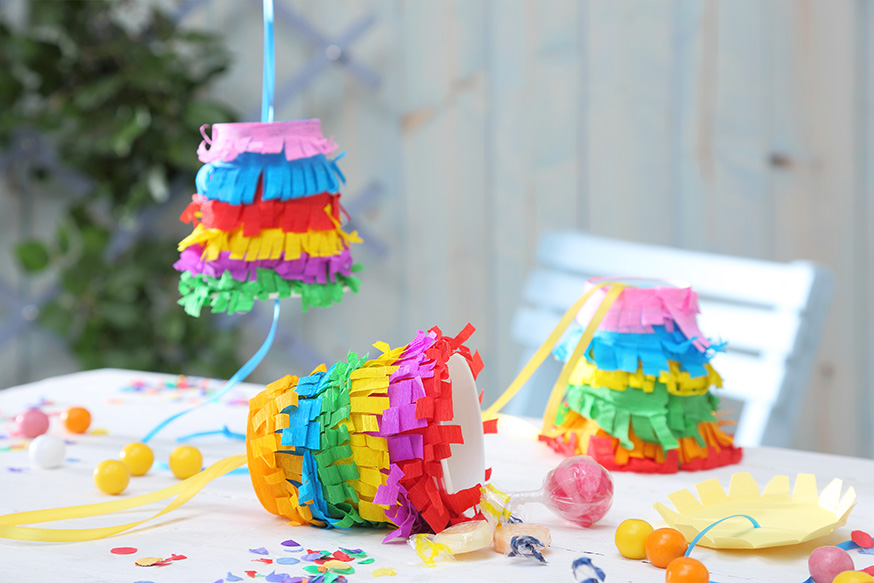 Die Piñata passt perfekt zu jedem Kindergeburtstag – ob mit oder ohne Motto. • Umsetzung und Foto: Thordis Rüggeberg