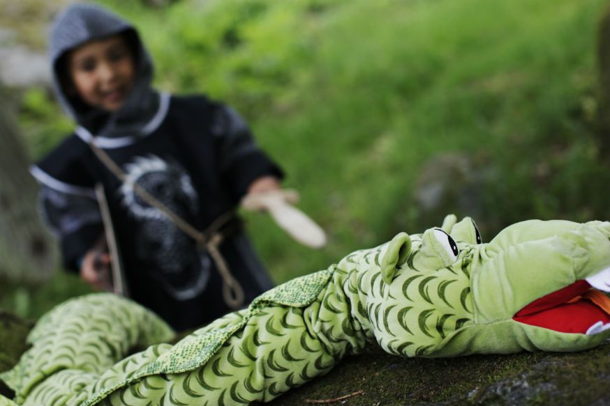 Welcher Ritter schnappt den Drachen? • Foto: Johner Images / Getty Images