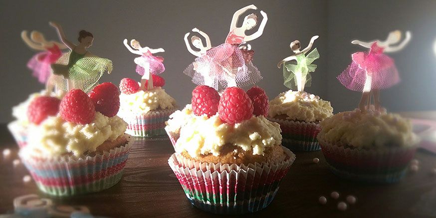 Himbeeren und weiße Schokolade vereint in einem Cupcake, da kann keine Ballerina widerstehen!